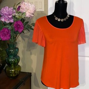 A.N.D Bright Blouse with fluttery Sleeves